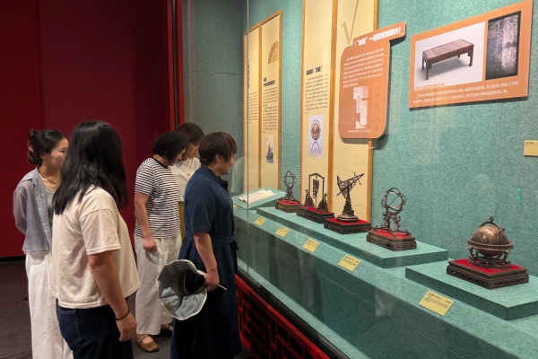 8c811b705dd54e8882b355e73470a203.jpg 8c811b705dd54e8882b355e73470a203.jpg